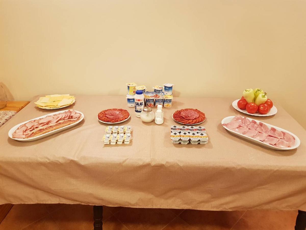 לינה וארוחת בוקר בודפשט Palota Panzio מראה חיצוני תמונה
